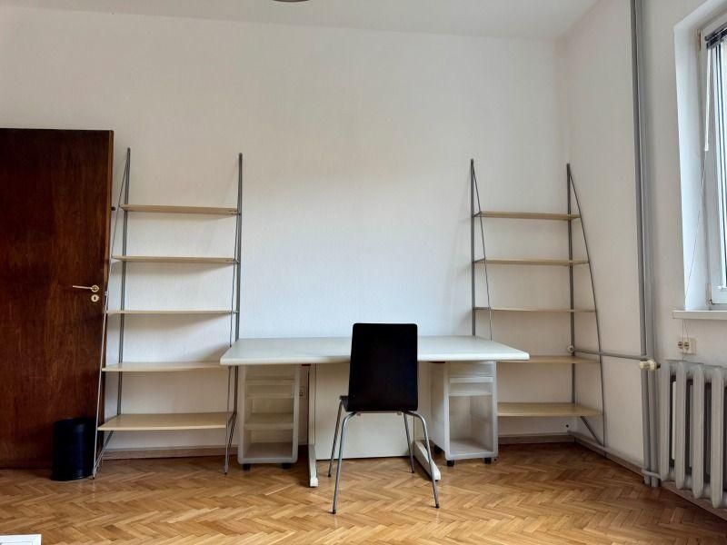 Дава се под наем Тристаен апартамент в София, Лозенец - 90 кв.м за 820 € - Снимка #6