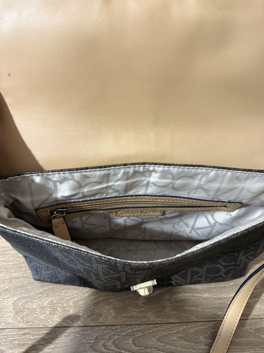 Оригинална чанта Calvin Klein
