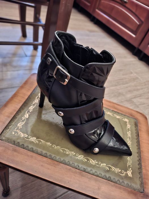 Botine piele lacuita Frankie Morello