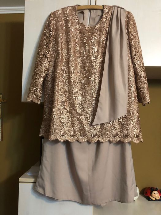 Compleu dama pentru ocazii speciale