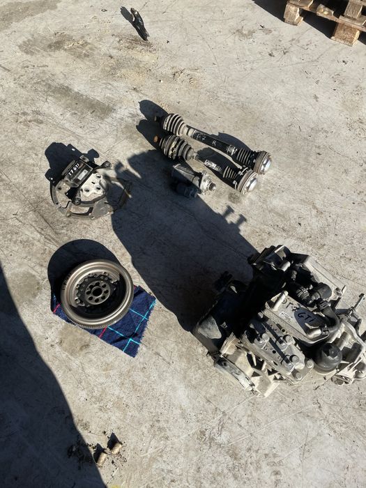 автоматични скорости за vw golf7 GTI/маховик,полуоски,стартер,избирач