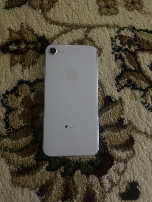 Iphone 8 белый цвет