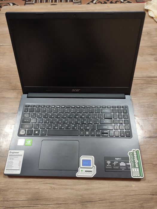 Noutbook Acer aspire 3 | 8RAM, 1TB HDD + 256GB SSD