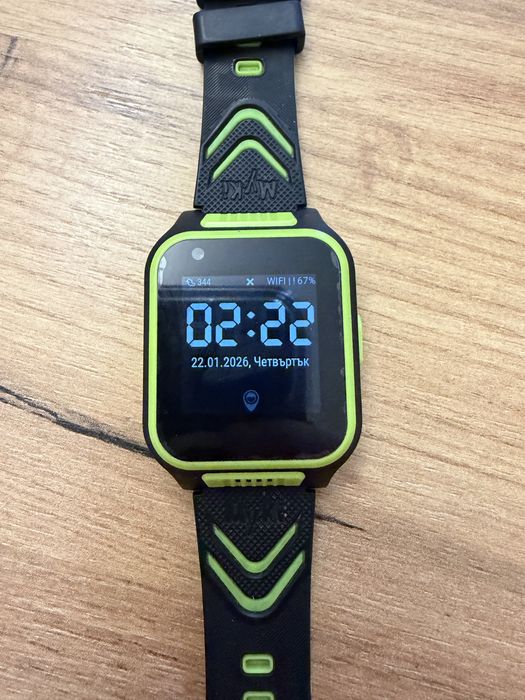 Детски GPS смарт часовник MyKi 4 – отлично състояние