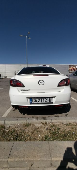 Продавам Mazda 6 2.0