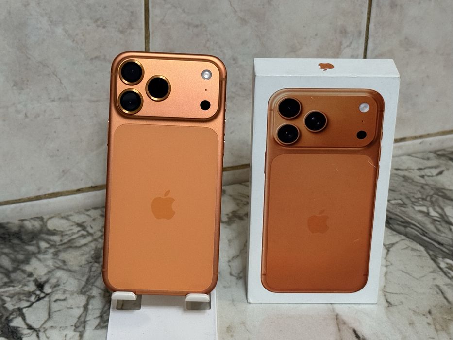 iPhone 17 Pro Max 512GB Cosmic Orange • Батерия 100% •  Брой Цикли 32 Международна гаранция