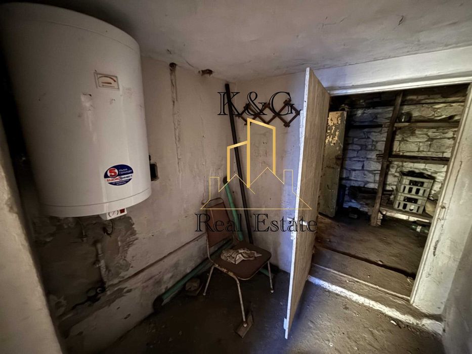 Продава се Къща в с. Ушинци, Област Разград - 120 кв.м за 468 €/кв.м - Снимка #6