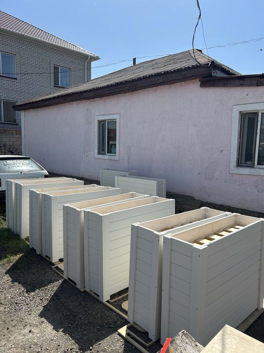 Кашпо, клумбы из дерева