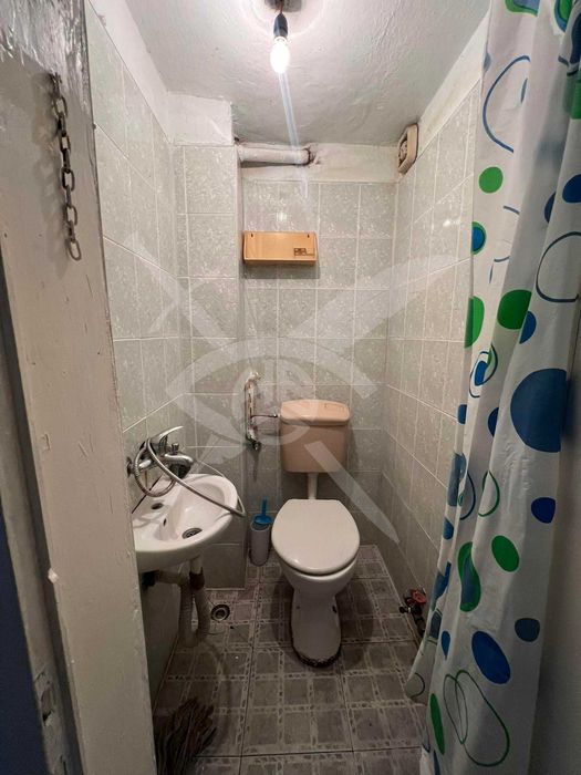 Дава се под наем Етаж от къща в Варна, Аспарухово - 64 кв.м за 200 € - Снимка #5