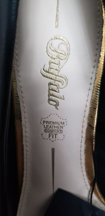 Buffalo            .