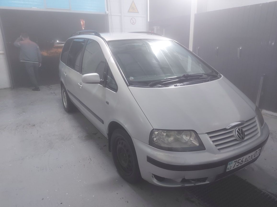 volkswagen sharan - Легковые автомобили в Уральск - OLX.kz