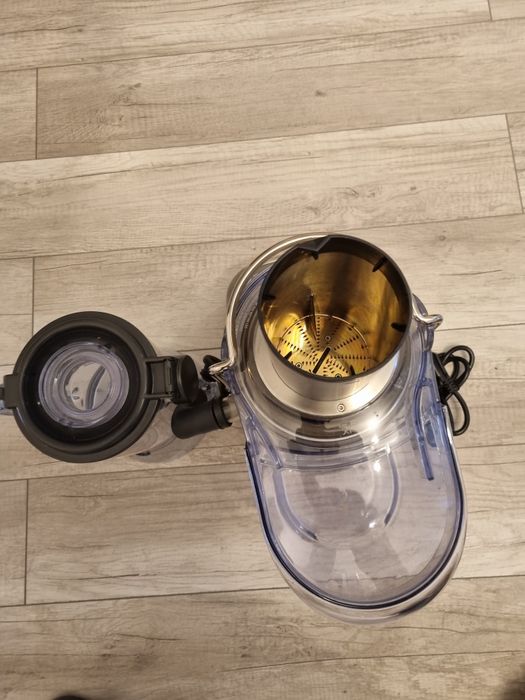 Vând Sage the Super Q SBL920 blender pt fructe si legume profesional