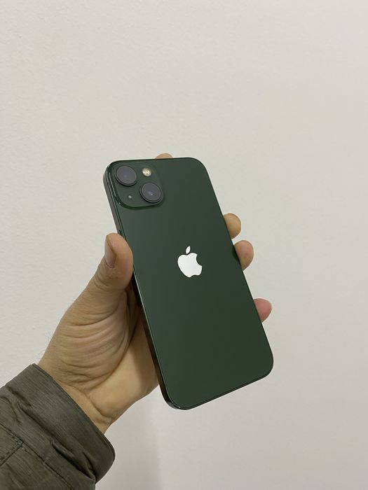 Iphone 13 green