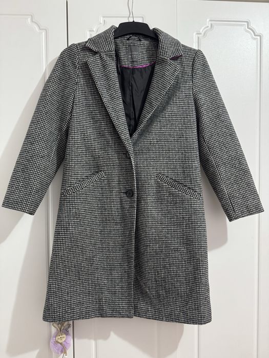 Две леки палта на Primark 34 и 36 р-р