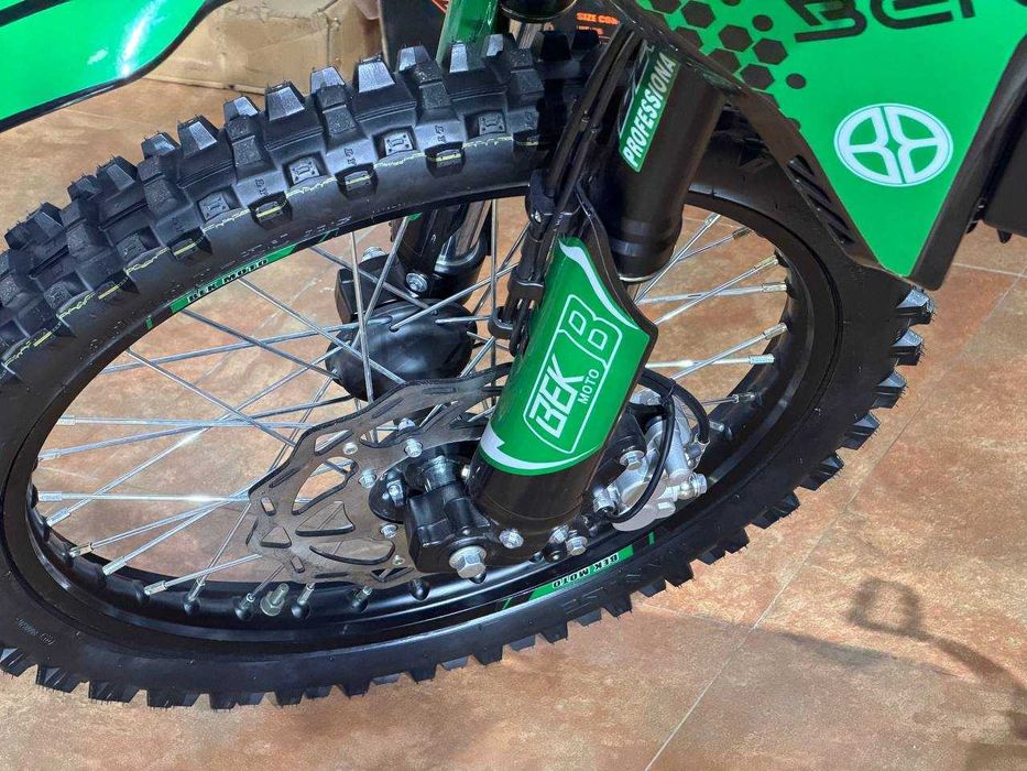 BEKMOTO 006S-F  300 кубовым