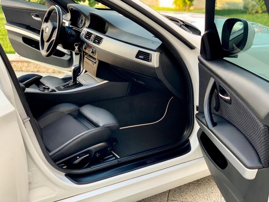 Bmw e90 2011 automat