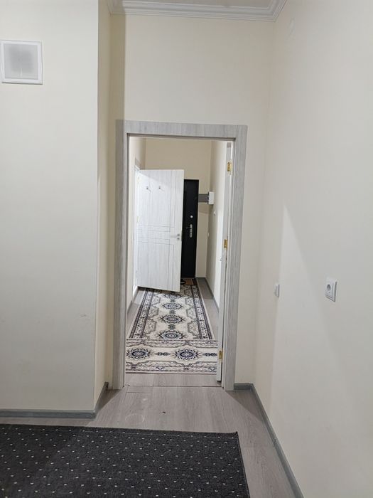 Qorasuv 2 massivida joylashgan 2 xonalik uy