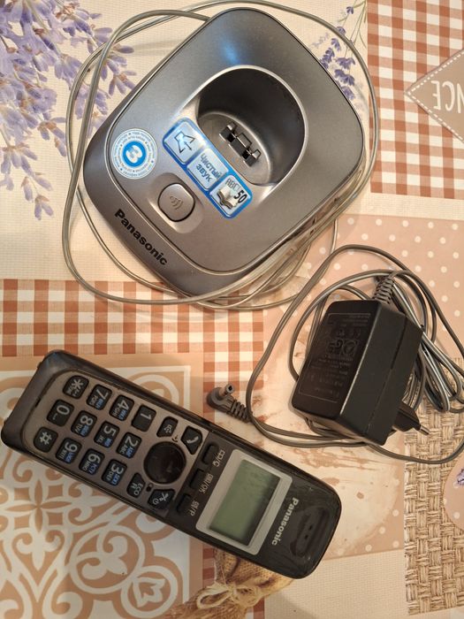 Продам на запчасти радиотелефон