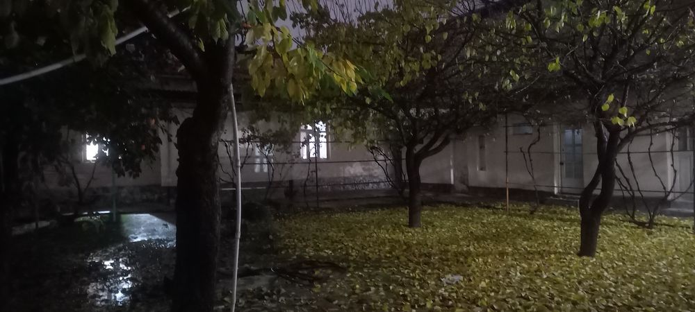 Зенит ер 6 сотих.сотилади