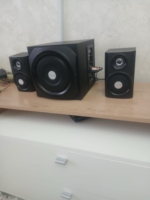 Музыкальный центр  домашний