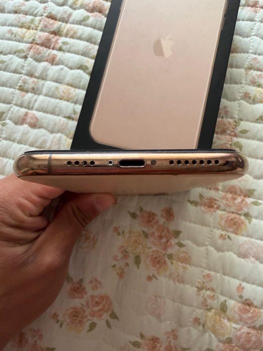 Iphone 11 pro max Gold