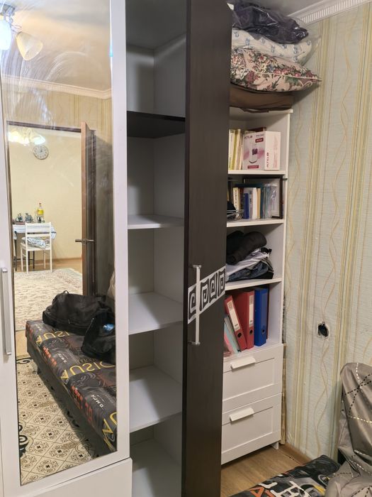 Продам шифоньер для спальни