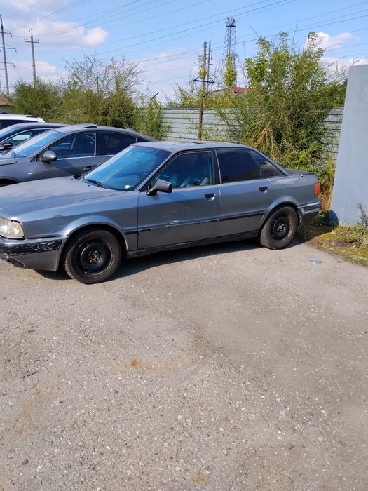 Продам Ауди В4 на ходу