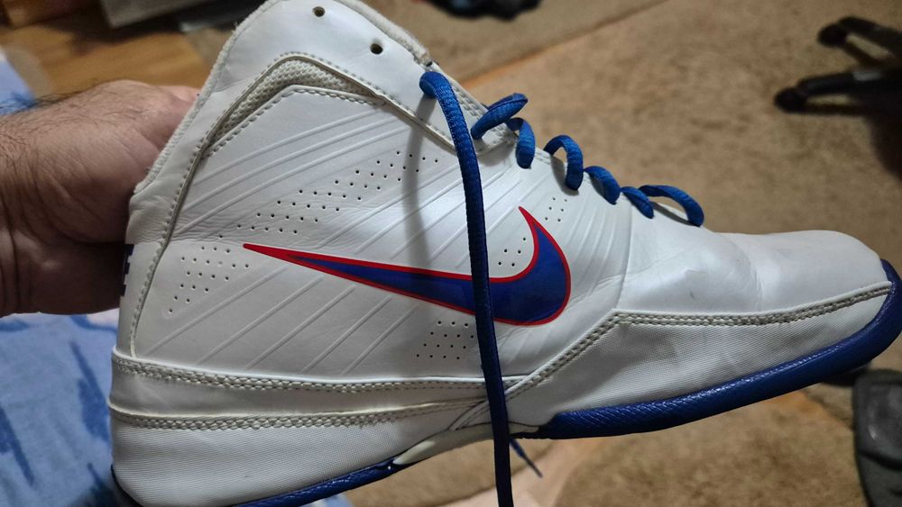 adidasi NIKE originali made Vietnam mar 41 --26 cm  NOI