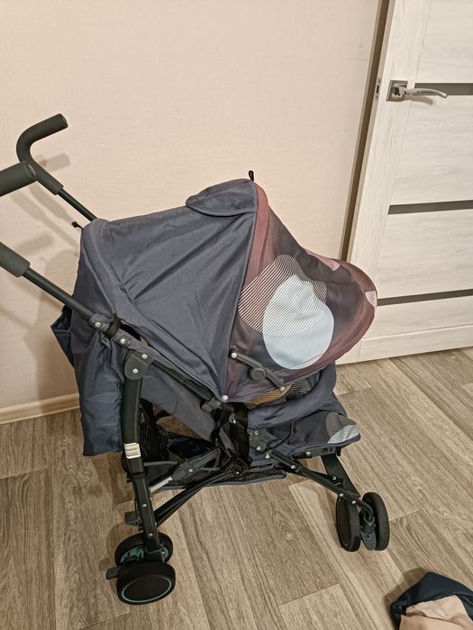 Продам детскую коляску.