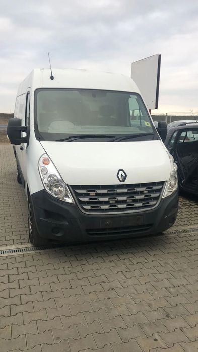 Dezmembram Renault Master 2.3 D an fabr. 2014