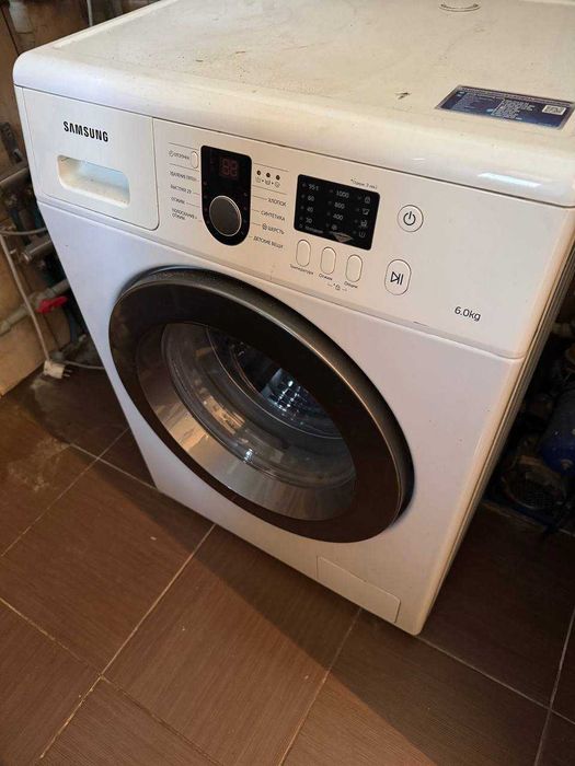 Стиральная машина SAMSUNG
