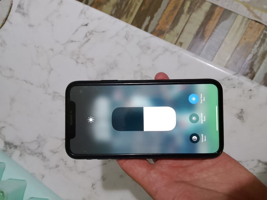 Iphone XR,Айфон XR