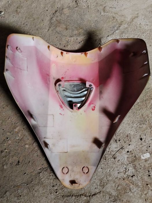 Пластмаси и филтърна кутия за китайски скутер 50 сс