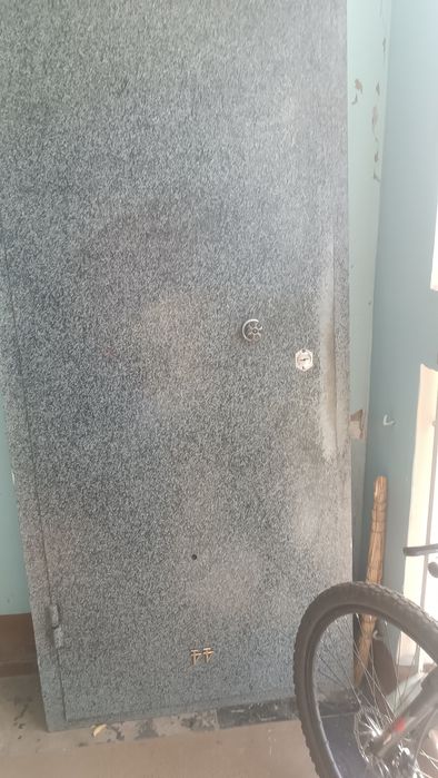 Продам двери железная