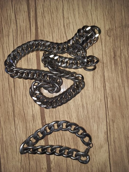 Сипочка ва браслетни вашеее удари сотилади