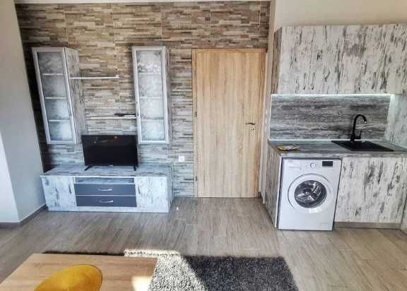 Дава се под наем Двустаен апартамент в Пловдив, Каменица 2 - 50 кв.м за 126.48 € - Снимка #2