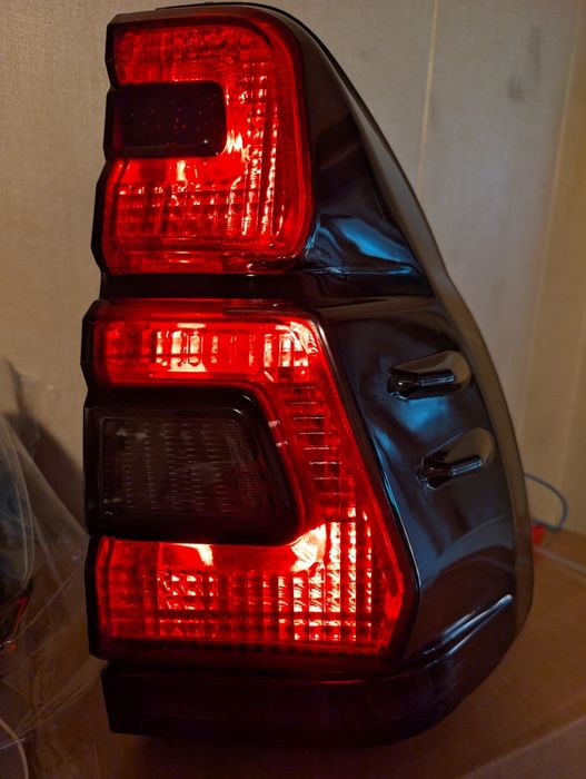 Диодные фонари в стиле Prado 150 на Toyota Land Cruiser Prado 120