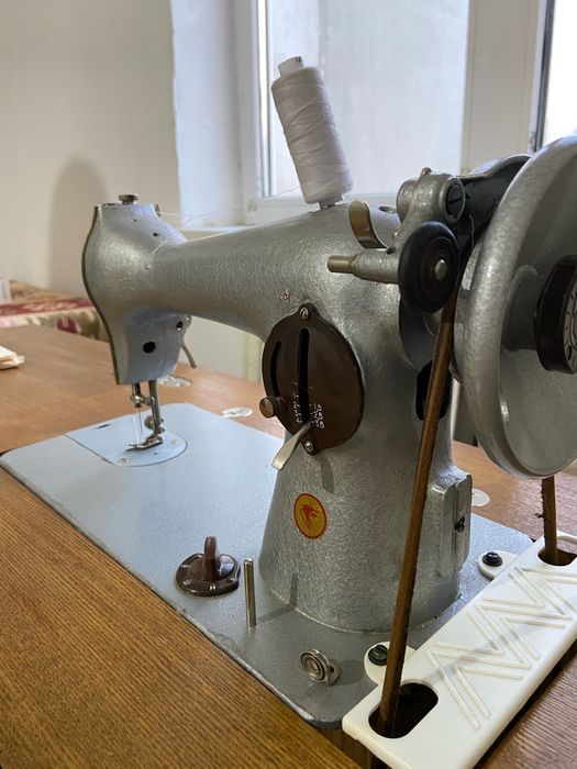 Швейная машина