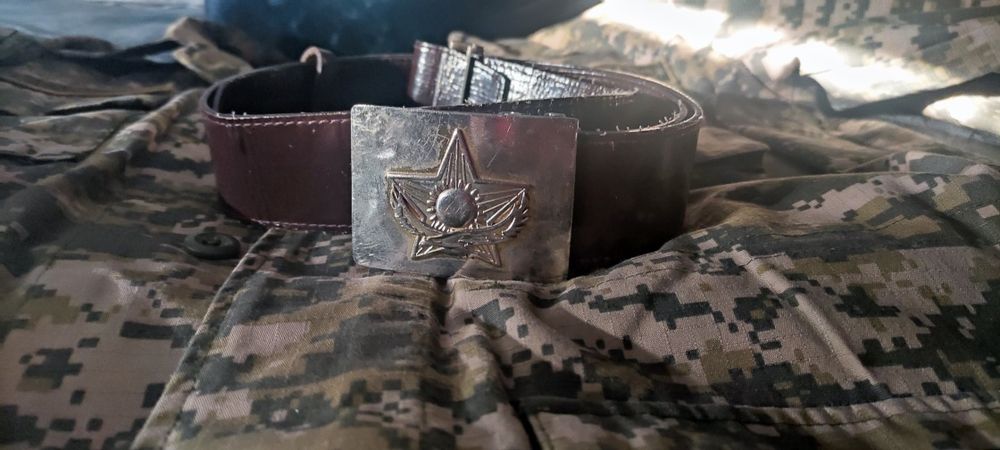 Продам военную форму на кафедру