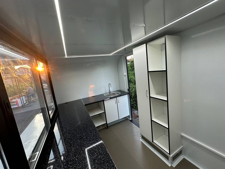 Каравана за Бързо Хранене Търговска