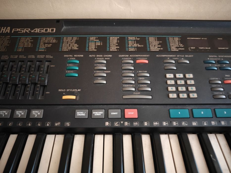 Синтезатор Yamaha