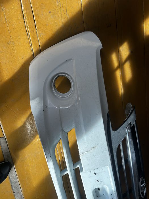 Продам бампер 2190