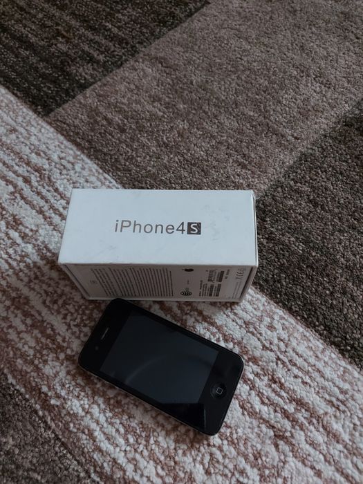 Сотовый телефон.  На запчасти.