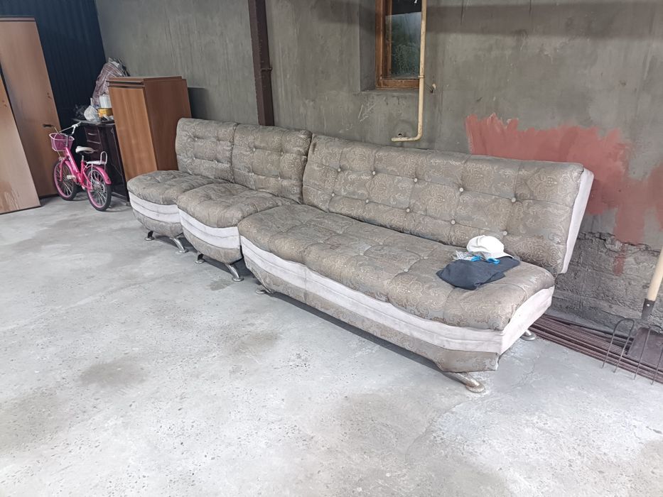 Продам диван б/у