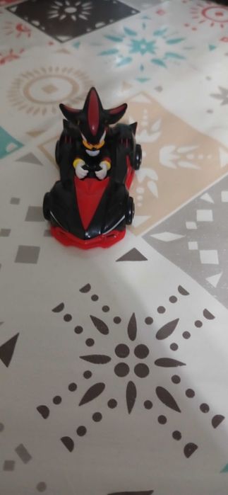 Игрушка шэдоу в машине б/у