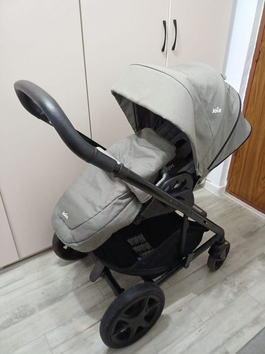 Set cărucior Joie Chrome gri + scaun auto britax romer