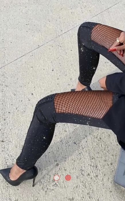 Дамски черен клин