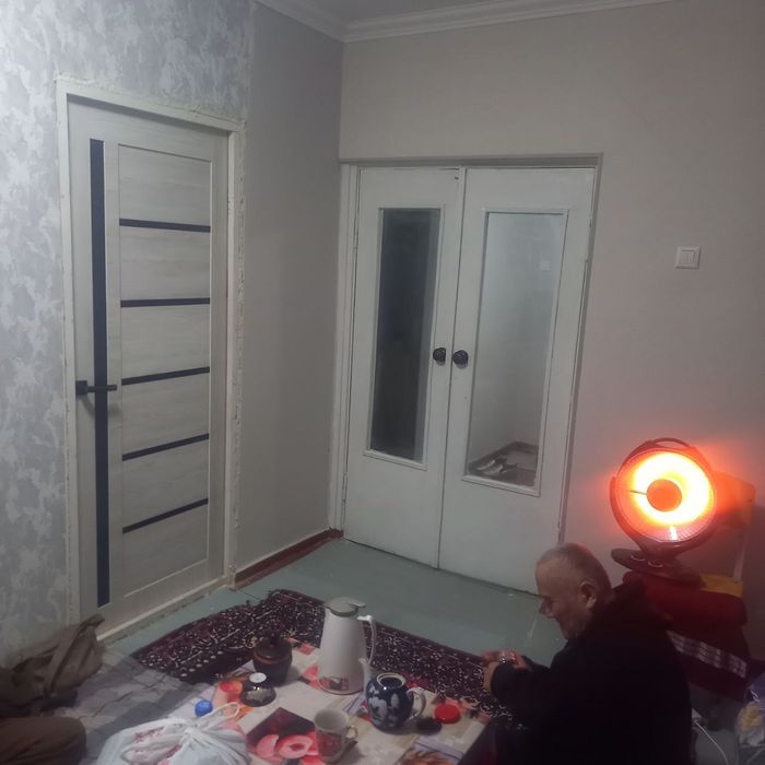 Продаётся 1 комнатная квартира Троицк 27000$ 42 кв.м