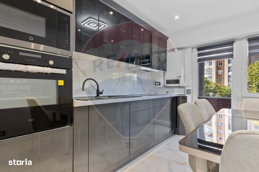 Apartament modern cu 3 camere de închiriat - zona Băncilor