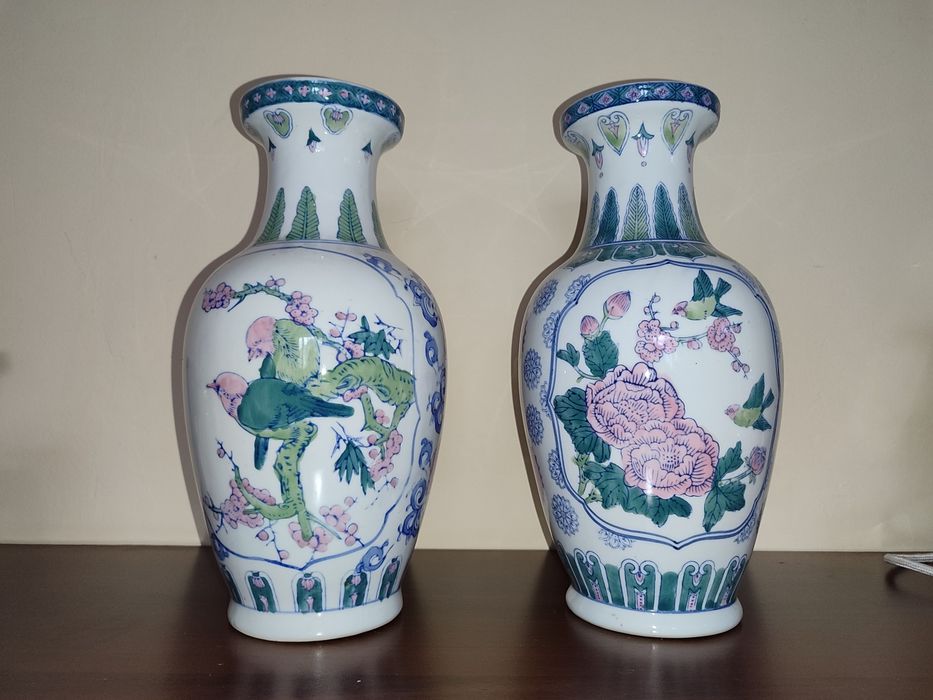 Продам фарфоровый ваза